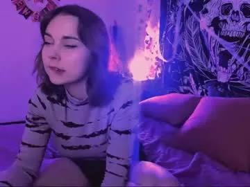 Freechat tiny_rony on Chaturbate