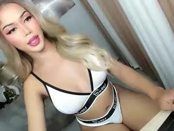 Freechat urlovelyangelts on Chaturbate