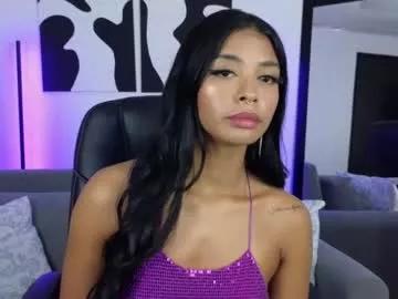 Freechat violettgrey_ on Chaturbate