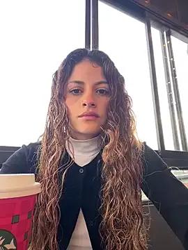 alana15 — SQUIRT ACROSS THE CAFE