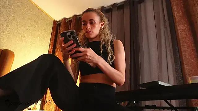 Freechat Alexa_Duque34 on StripChat