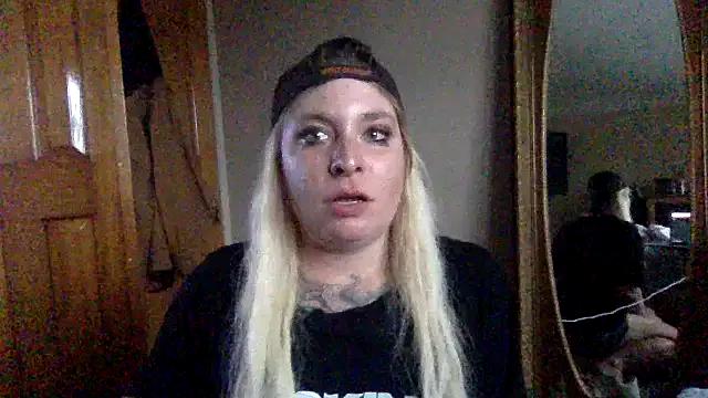 Freechat alexabunni on StripChat