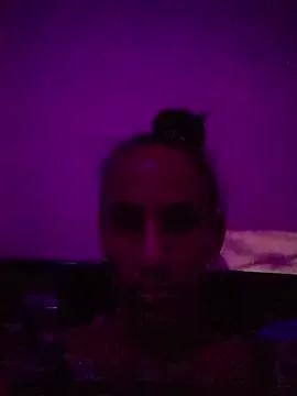 Freechat AlexaWarner on StripChat