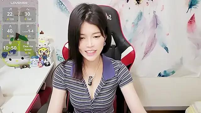 StripChat Alina10932 is Freechat Alina10932 — QV Look at the cleavage