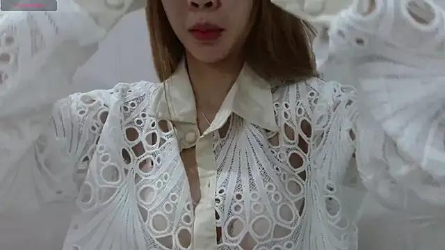 Freechat Alina_MissAsian on StripChat