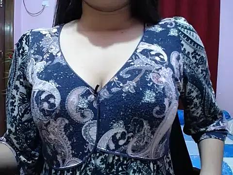 angelina-1 — Love me