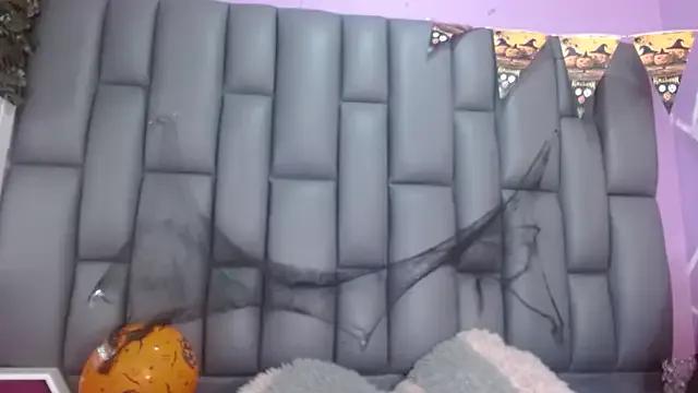 Freechat angelina_ny on StripChat