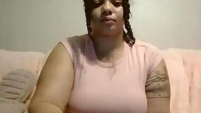 Freechat beautylovess on StripChat