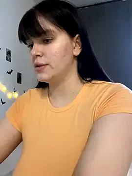 StripChat BellaNights is Freechat BellaNights — doggy teasy + domi control 2 min