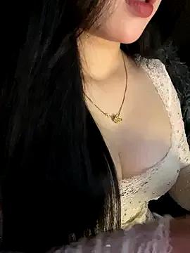 Bonnie22 on StripChat 