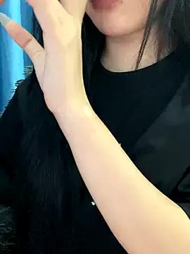 Bonnie22 on StripChat 