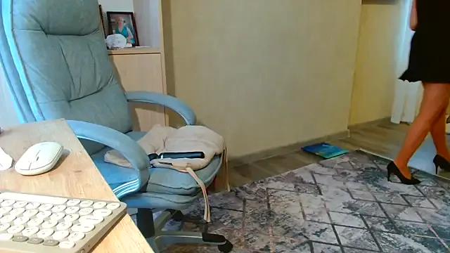 Brionia on StripChat