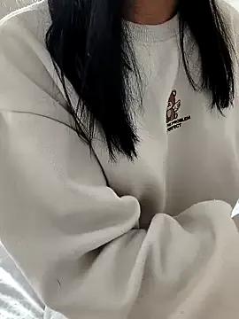 StripChat carlina28 is Freechat carlina28 — Infilarmi l cazzo dentro