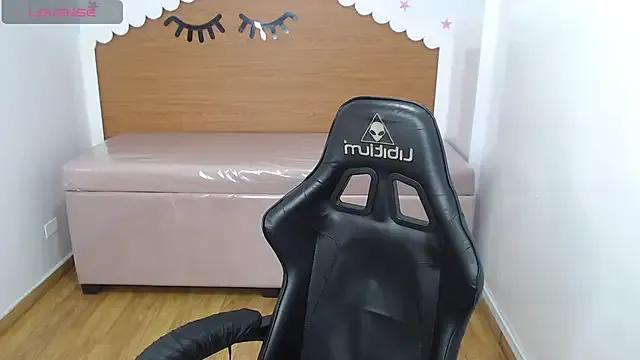 catalina25_t on StripChat