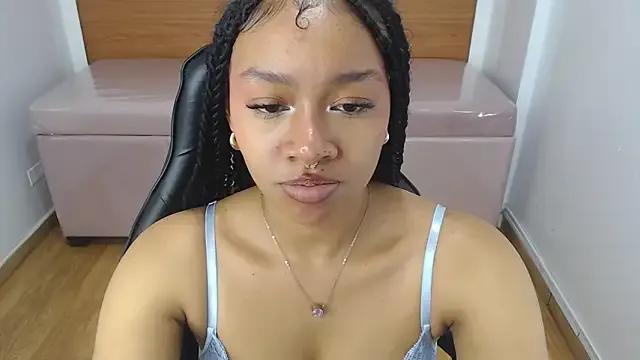 catalina25_t on StripChat