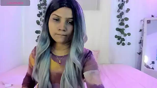 Freechat catalina_and_roger on StripChat