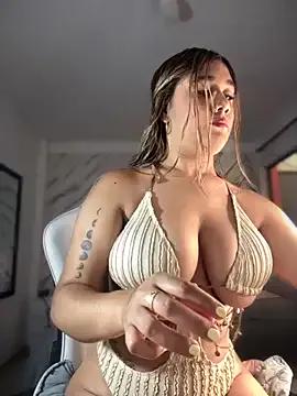 ChannelConnor_ on StripChat