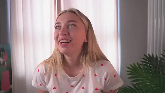 Freechat christie_luv on StripChat