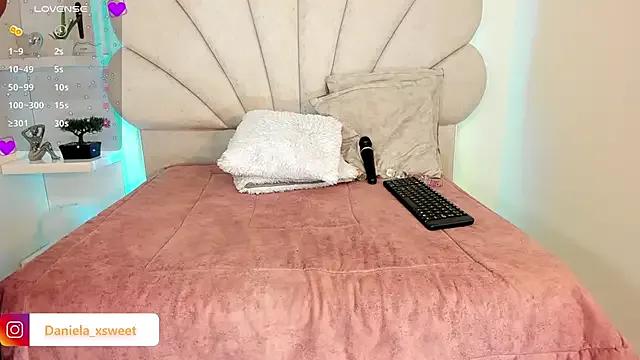 Danielaangelina on StripChat