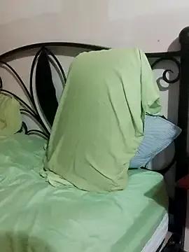 emiliemilf — Retire haut