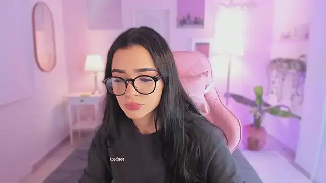 emma_soul1 on StripChat