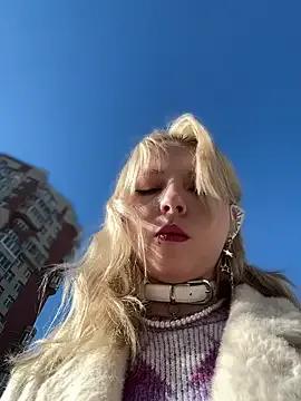 Freechat EveLittleSinner on StripChat