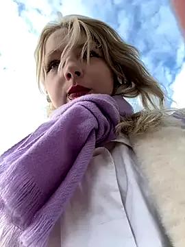 Freechat EveLittleSinner on StripChat