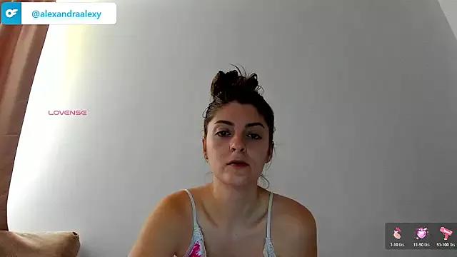 Freechat Fountainsquirtalexandra on StripChat