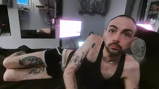 Girthywhereitmatters — Make Girthy a very happy piggy