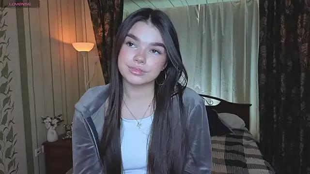 HollisHearl on StripChat 