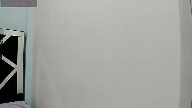 Freechat iisabella_noa on StripChat