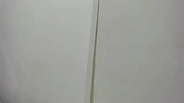 Freechat iisabella_noa on StripChat