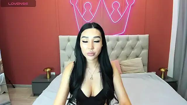 Jennifer_Munoz — cowgirl+ slap my nude tits