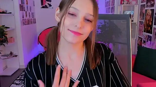 JenniferKiim on StripChat