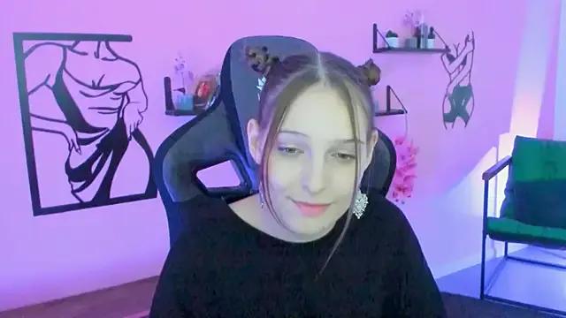 JenniferKiim on StripChat