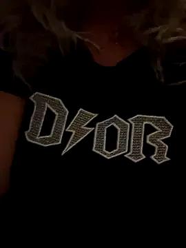 Freechat JenniLowen on StripChat