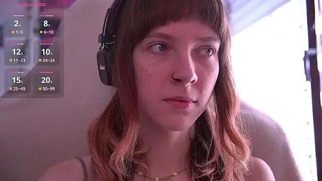 Freechat juliapie on StripChat