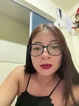 Karlee_Grey1 on StripChat