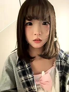 Freechat lelebaybay888 on StripChat