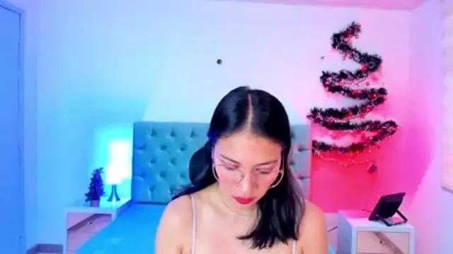 lina_bedoya_ on StripChat