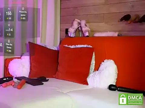 Freechat linaadvance on StripChat