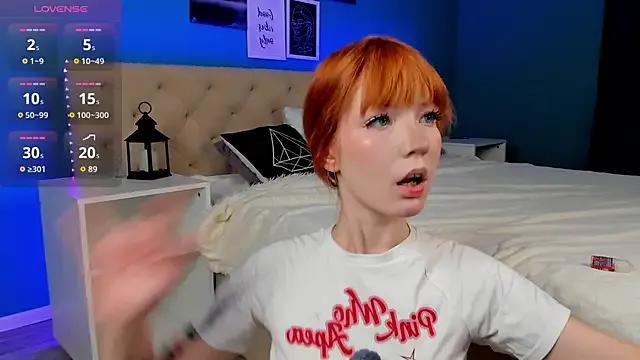 Freechat Linablueeyed on StripChat