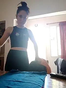 linameii — Dildo en vivo 5 min