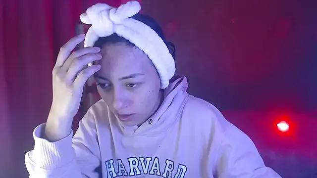 StripChat Little_aphrodite is Freechat Little_aphrodite — FINGER ASS