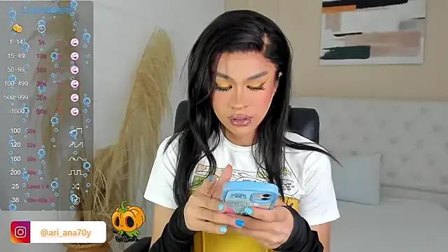 Private LOISE-XX on StripChat