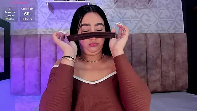 Freechat MelinaCruz on StripChat