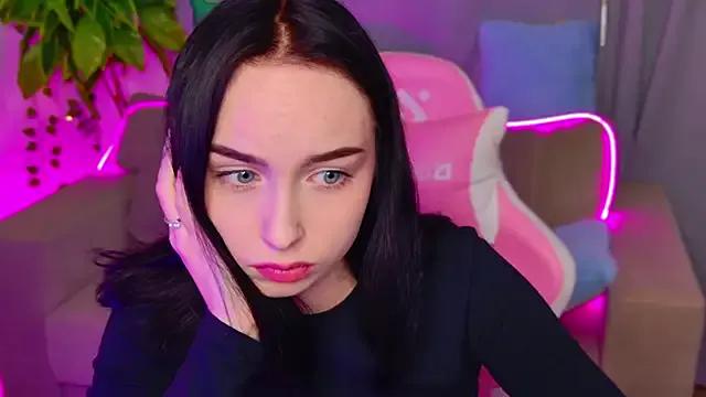 MonikaCarter on StripChat