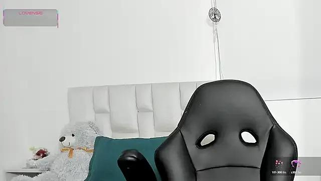 Freechat Ms_milarose on StripChat