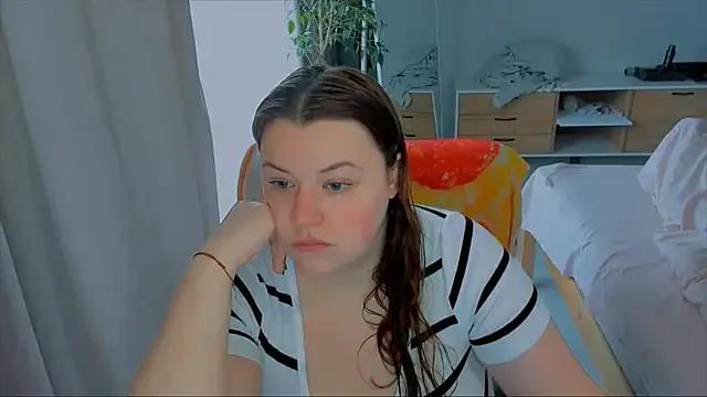 Freechat PolinaSalvatore on StripChat