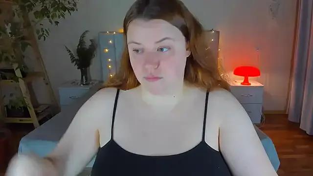 Freechat PolinaSalvatore on StripChat